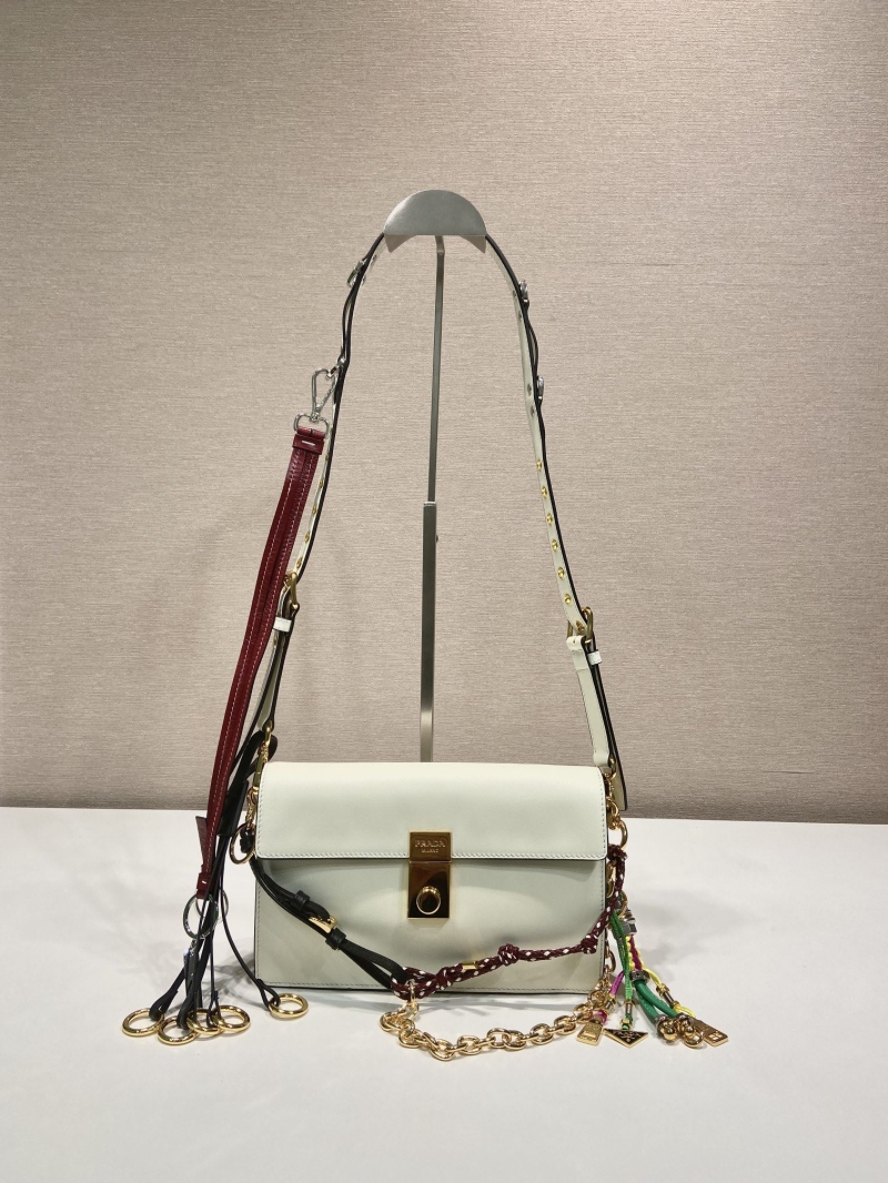 Pra*a hobo bags